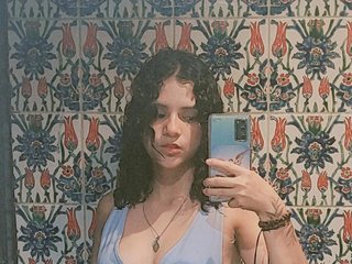 צ'אט וידאו ארוטי IrisRoss