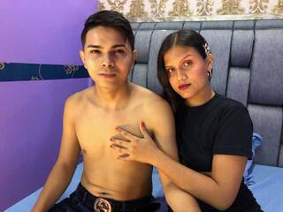 צ'אט וידאו ארוטי IsaAndRuben