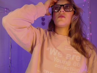 צ'אט וידאו ארוטי Isabela-Ross