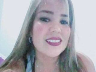 צ'אט וידאו ארוטי isabella077