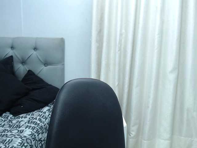 תמונות Isabellaa-jad Hi guys, let's have fun #lovense #smalltits #young #asian #daddy