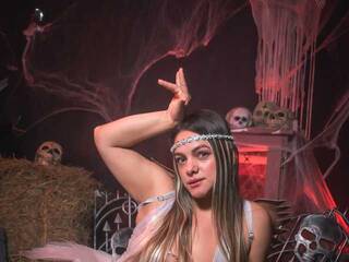 צ'אט וידאו ארוטי IsabellaHarle