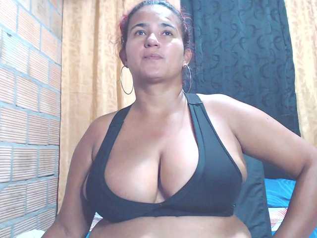 תמונות isabellegree I am a very hot latina woman willing everything for you without limits love