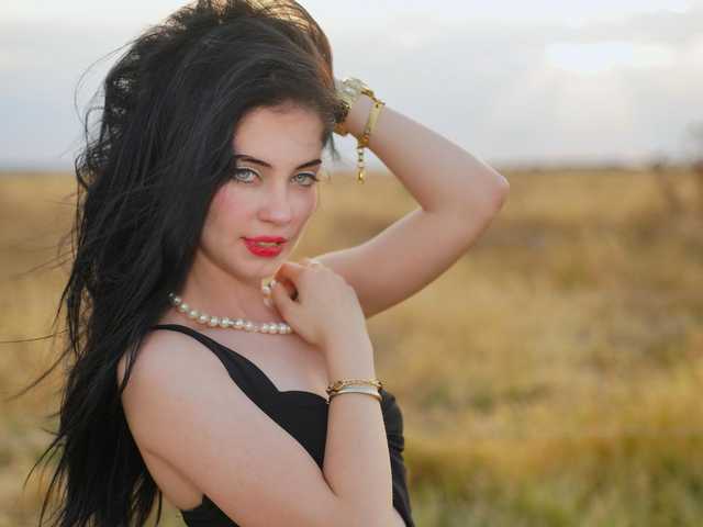 תמונה של הפרופיל IsisQueenXXX