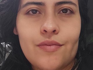 צ'אט וידאו ארוטי Ivannapearls