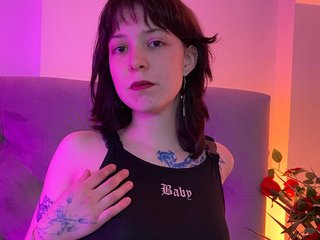 צ'אט וידאו ארוטי Ivy-Sin