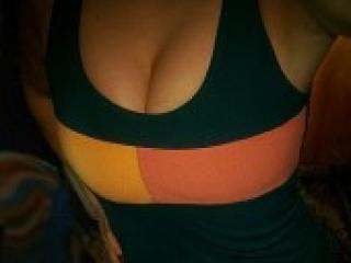צ'אט וידאו ארוטי izabella007