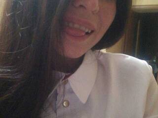 צ'אט וידאו ארוטי IzaDelight