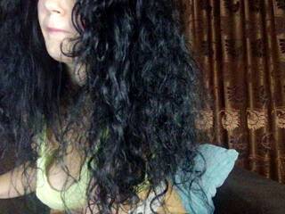 צ'אט וידאו ארוטי JadeLure