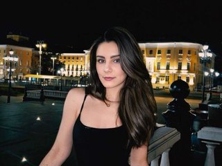 צ'אט וידאו ארוטי Secret_Smile