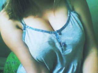 צ'אט וידאו ארוטי jaivaronok4