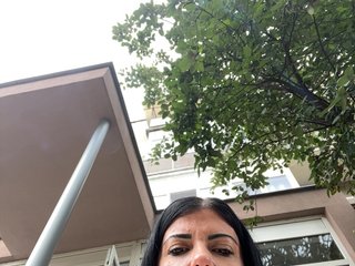 צ'אט וידאו ארוטי Jaklina