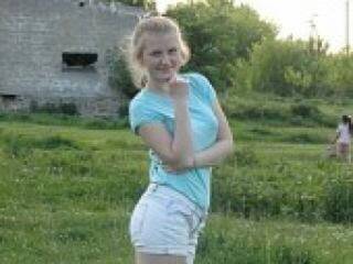 צ'אט וידאו ארוטי jaklinnn