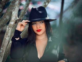 צ'אט וידאו ארוטי Jannalatifa