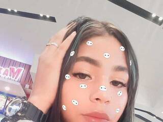 צ'אט וידאו ארוטי Janne-Amber