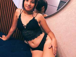 צ'אט וידאו ארוטי JazminOlsen