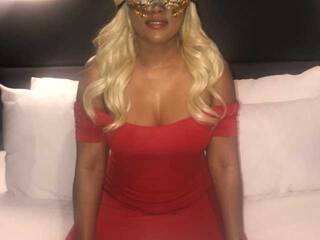 צ'אט וידאו ארוטי JazzyFloyd69