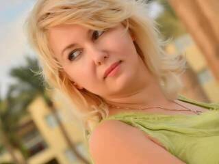 צ'אט וידאו ארוטי jelouseruby