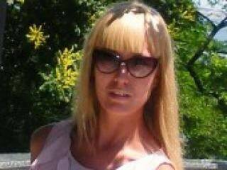 צ'אט וידאו ארוטי jem725