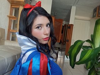 צ'אט וידאו ארוטי JenellKurtz