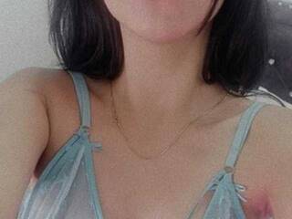 צ'אט וידאו ארוטי jennadkinn