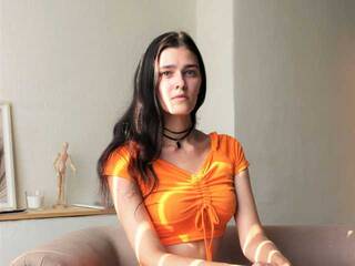 צ'אט וידאו ארוטי JennyRyder