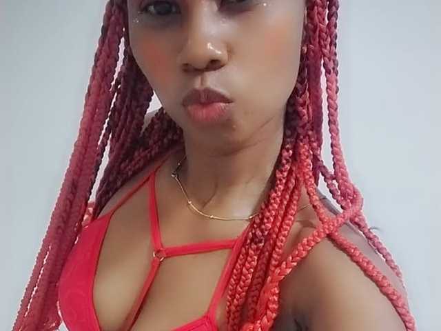 תמונה של הפרופיל JennyStunning