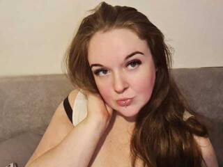 צ'אט וידאו ארוטי JessHarmony