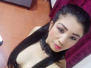 צ'אט וידאו ארוטי Jimin-lee