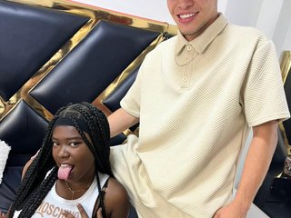 צ'אט וידאו ארוטי JimmyPamela