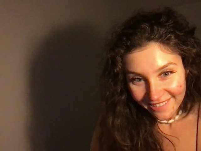 צילומי מסך משודרים JolieKiss