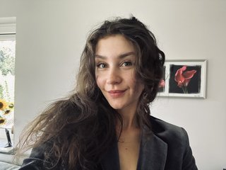 צ'אט וידאו ארוטי JolieKiss