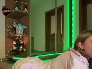 צ'אט וידאו ארוטי jucieLussie