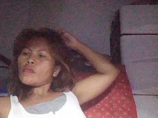 צ'אט וידאו ארוטי Juicylinky