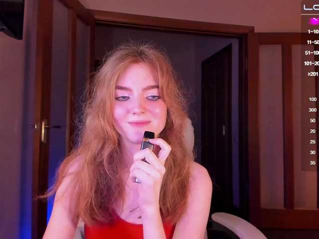 צילומי מסך משודרים JuliaJuly