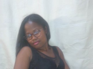 צ'אט וידאו ארוטי Juliennah