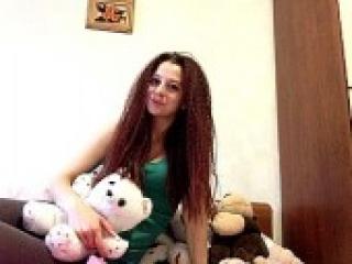 צ'אט וידאו ארוטי julietta17