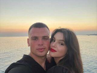 צ'אט וידאו ארוטי little_julia011