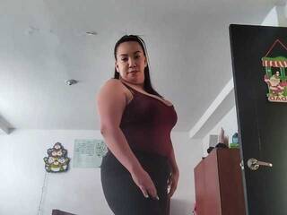 צ'אט וידאו ארוטי karian-diamon