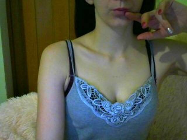 צילומי מסך משודרים karina0001