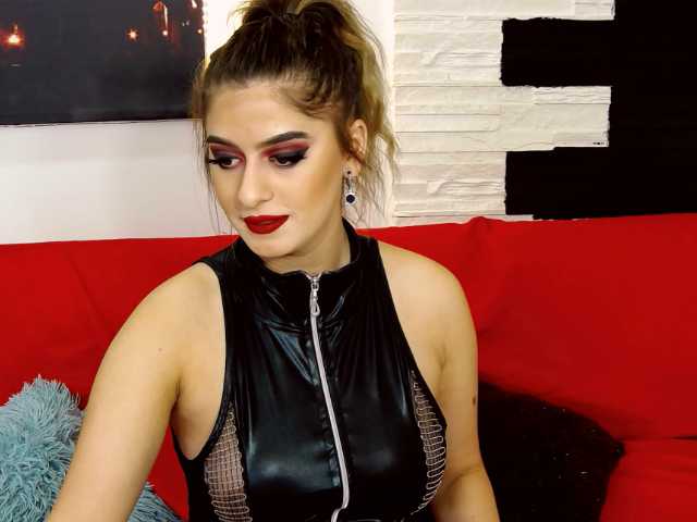 צילומי מסך משודרים KarinaSummerX