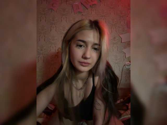 צילומי מסך משודרים karinka-hot007