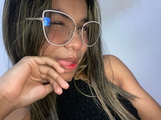 צ'אט וידאו ארוטי karinna-santana