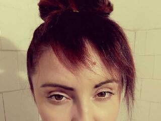 צ'אט וידאו ארוטי Karyna10