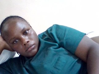 צ'אט וידאו ארוטי Kate-melody