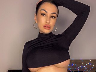 צ'אט וידאו ארוטי KateyRivaa