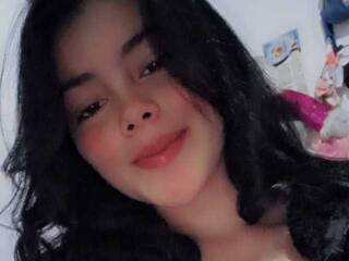 צ'אט וידאו ארוטי Kathle-P