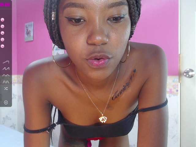 צילומי מסך משודרים KathlenRojas