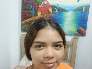 צ'אט וידאו ארוטי katiuska-3