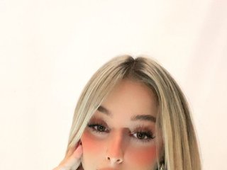 צ'אט וידאו ארוטי katmiss25